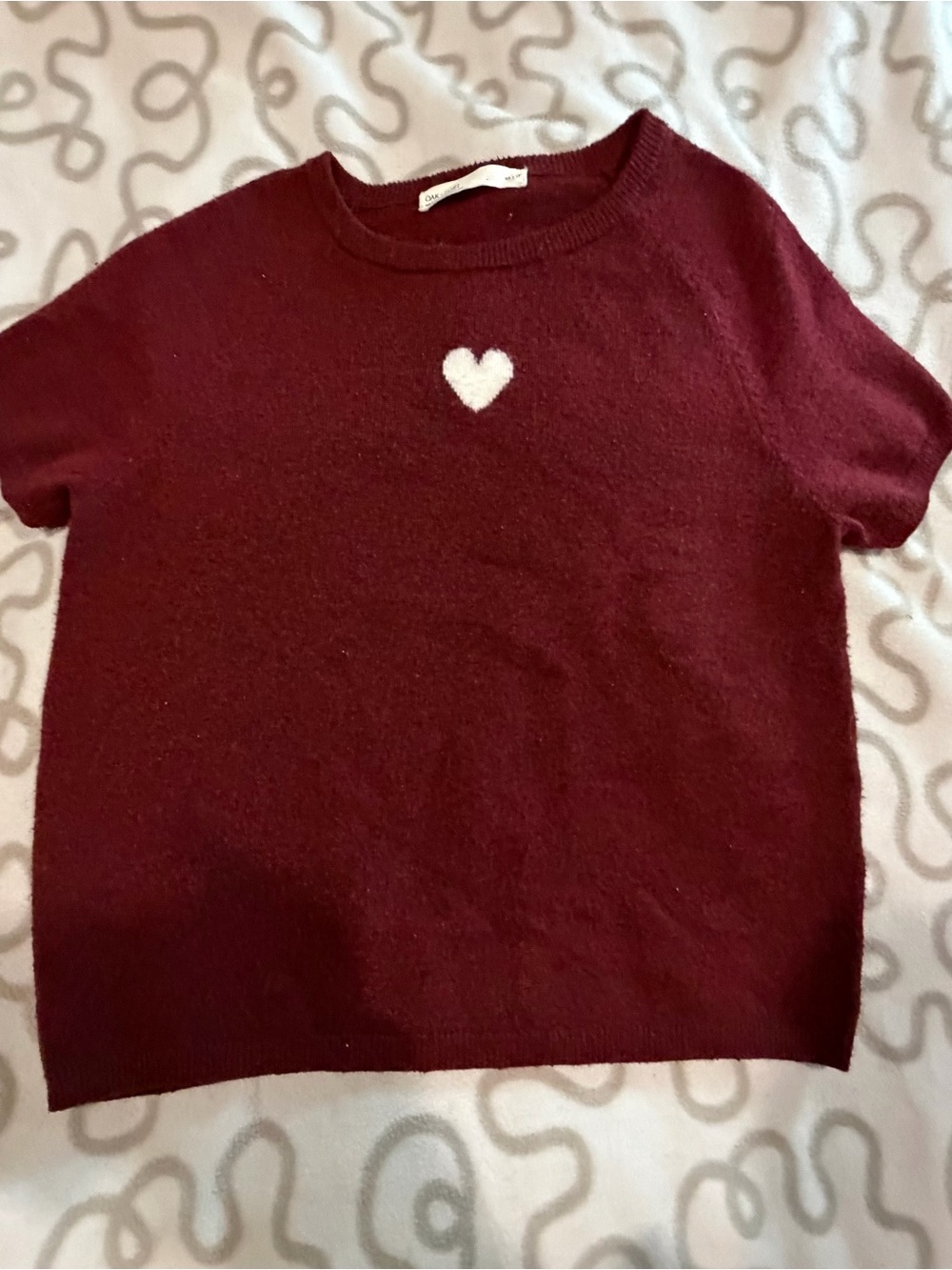 OAK + FORT Burgundy Short-Sleeve Sweater Top with White Heart